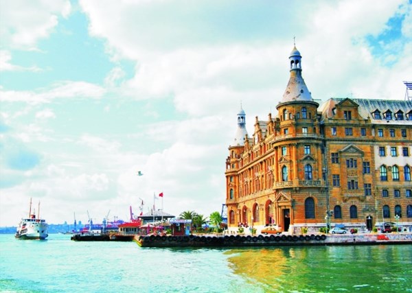 Gold Puzzle (60065) - "Haydarpasa, Istanbul" - 1000 piezas