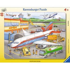 Ravensburger (06700) - "Little Airport" - 40 piezas