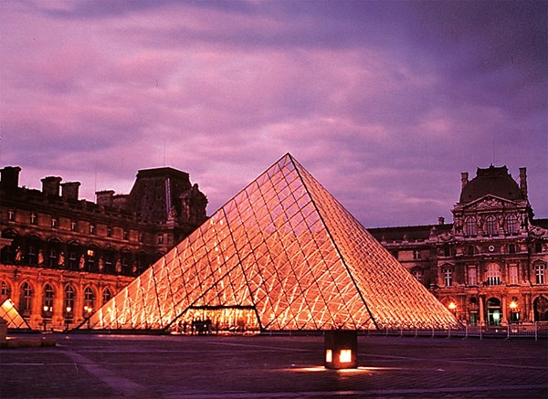 Tomax Puzzles (50-012) - "Louvre Pyramid, Paris" - 500 piezas
