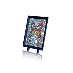 Pintoo (p1107) - "The Colorful Hippocampus" - 150 piezas